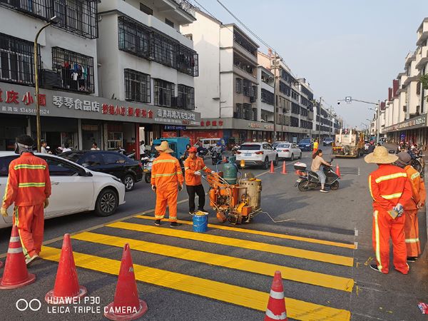 熱熔車位劃線在施工期間需要注意的三個(gè)問題